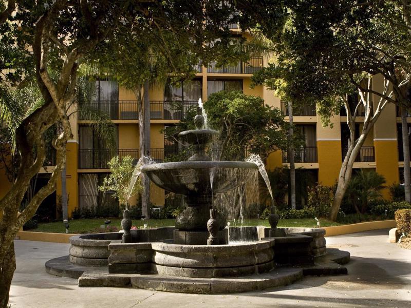 Courtyard By Marriott Bradenton Sarasota/Riverfront מראה חיצוני תמונה