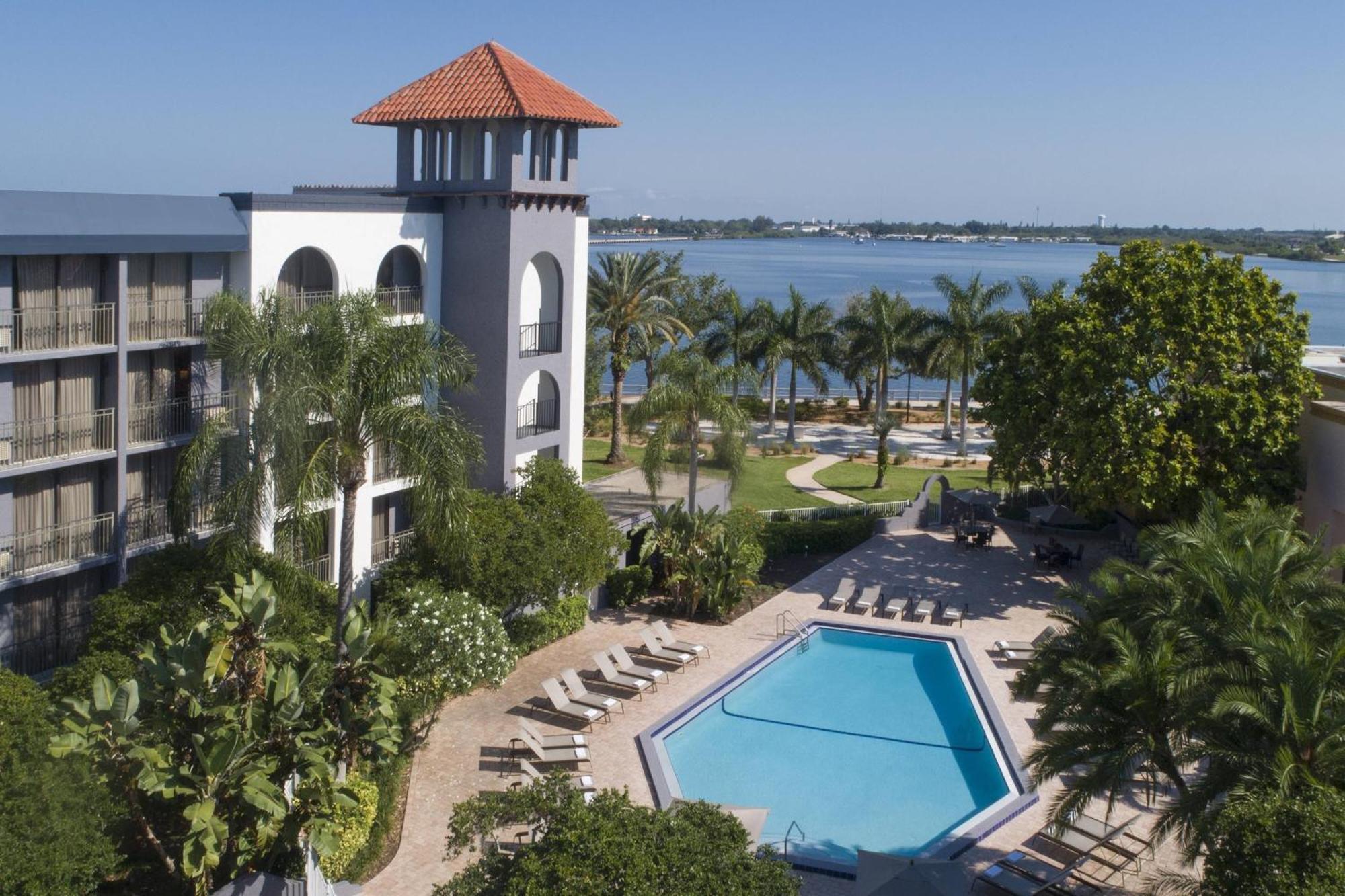 Courtyard By Marriott Bradenton Sarasota/Riverfront מראה חיצוני תמונה