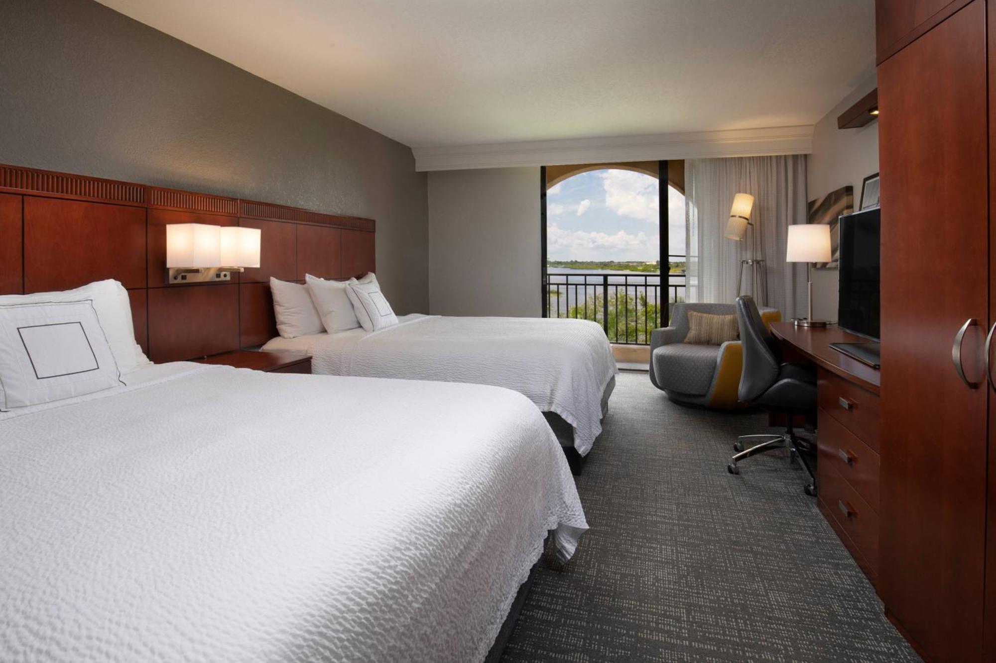 Courtyard By Marriott Bradenton Sarasota/Riverfront מראה חיצוני תמונה