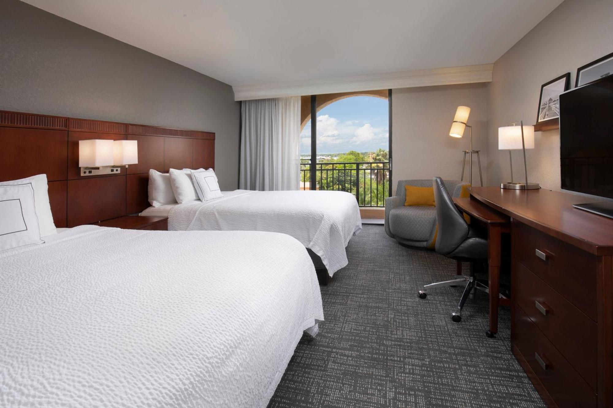 Courtyard By Marriott Bradenton Sarasota/Riverfront מראה חיצוני תמונה